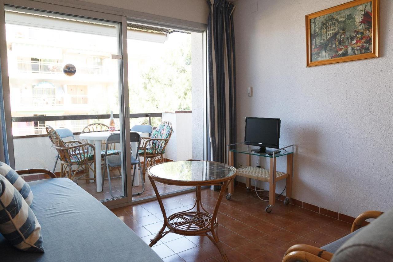 Uhc Buigas Luz Apartments サロウ エクステリア 写真